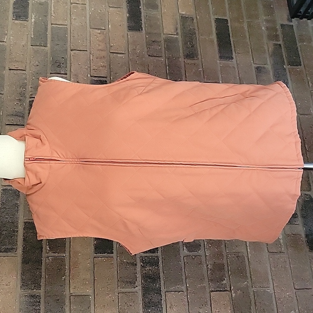 Orvis quilted vest, spiced pumpkin, size L
